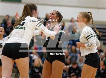 Thumbnail 3 in Marian @ Millard West photogallery.