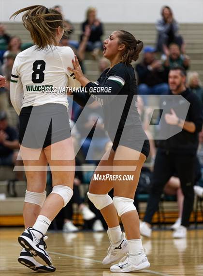 Thumbnail 2 in Marian @ Millard West photogallery.
