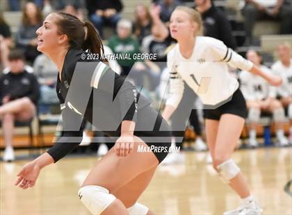 Thumbnail 3 in Marian @ Millard West photogallery.