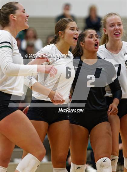 Thumbnail 1 in Marian @ Millard West photogallery.