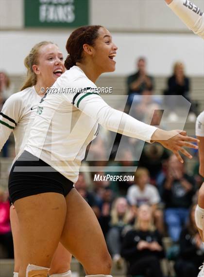 Thumbnail 2 in Marian @ Millard West photogallery.