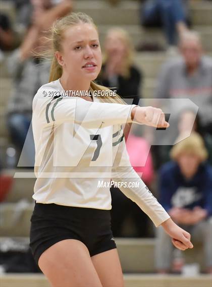 Thumbnail 3 in Marian @ Millard West photogallery.