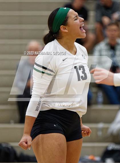 Thumbnail 1 in Marian @ Millard West photogallery.