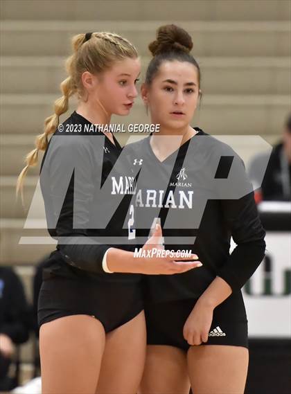 Thumbnail 1 in Marian @ Millard West photogallery.