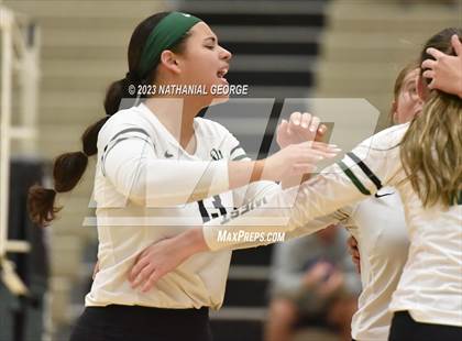 Thumbnail 3 in Marian @ Millard West photogallery.
