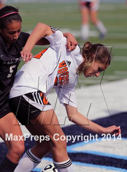 Thumbnail 2 in Archbishop Mitty vs. Woodside (CIF CCS D2 Final) photogallery.