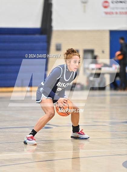 Thumbnail 3 in Vista PEAK Prep vs Kennedy photogallery.