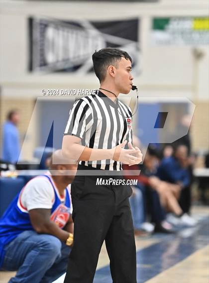Thumbnail 2 in Vista PEAK Prep vs Kennedy photogallery.