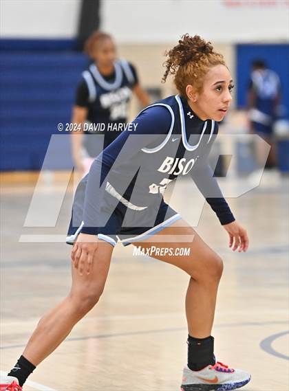 Thumbnail 1 in Vista PEAK Prep vs Kennedy photogallery.
