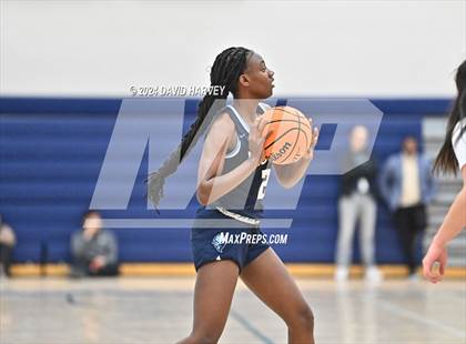 Thumbnail 1 in Vista PEAK Prep vs Kennedy photogallery.