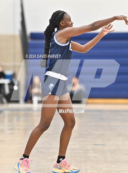 Thumbnail 3 in Vista PEAK Prep vs Kennedy photogallery.