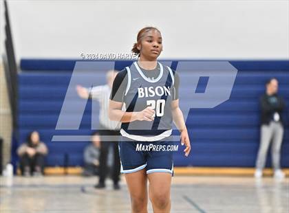 Thumbnail 1 in Vista PEAK Prep vs Kennedy photogallery.