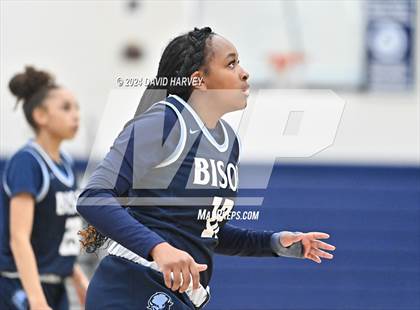 Thumbnail 2 in Vista PEAK Prep vs Kennedy photogallery.