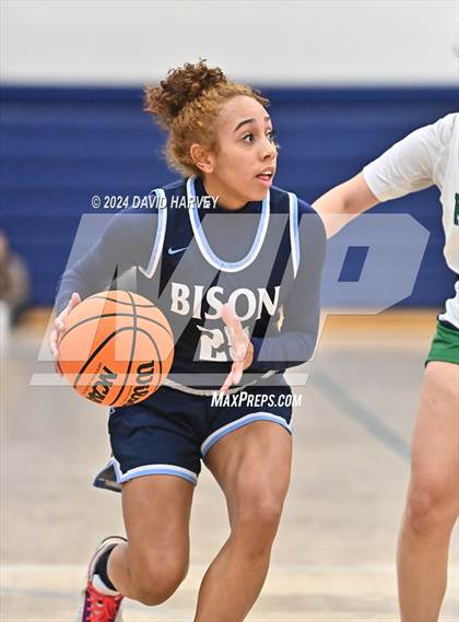 Thumbnail 1 in Vista PEAK Prep vs Kennedy photogallery.