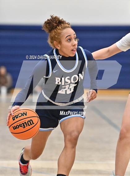 Thumbnail 3 in Vista PEAK Prep vs Kennedy photogallery.