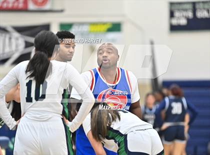 Thumbnail 2 in Vista PEAK Prep vs Kennedy photogallery.