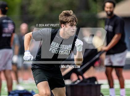 Thumbnail 2 in Healdsburg vs Rancho Cotate (Santa Rosa Junior College Bear Cubs 7 on 7 Tournament) photogallery.