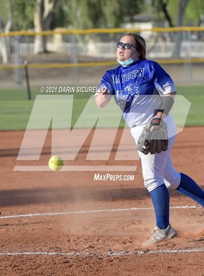 Thumbnail 1 in Hayden vs Williams (AIA 1A Quarterfinals) photogallery.