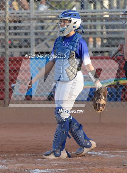 Thumbnail 3 in Hayden vs Williams (AIA 1A Quarterfinals) photogallery.