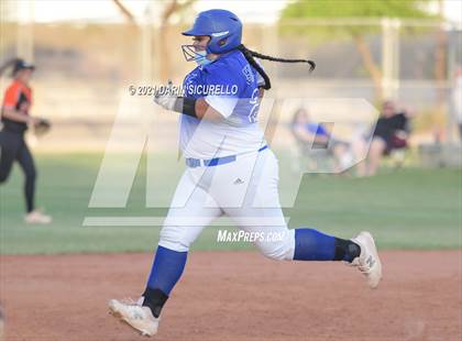 Thumbnail 1 in Hayden vs Williams (AIA 1A Quarterfinals) photogallery.