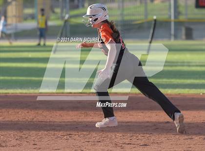 Thumbnail 1 in Hayden vs Williams (AIA 1A Quarterfinals) photogallery.