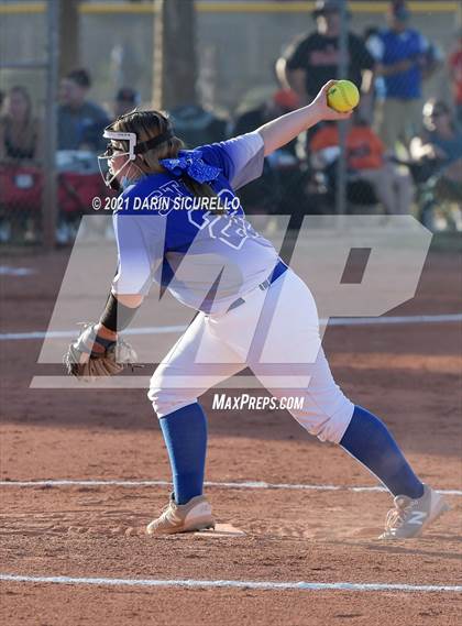 Thumbnail 1 in Hayden vs Williams (AIA 1A Quarterfinals) photogallery.