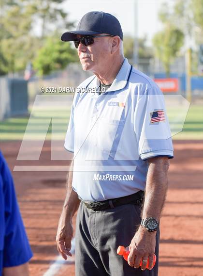 Thumbnail 3 in Hayden vs Williams (AIA 1A Quarterfinals) photogallery.