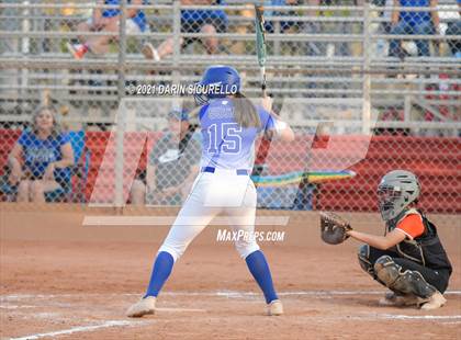 Thumbnail 3 in Hayden vs Williams (AIA 1A Quarterfinals) photogallery.