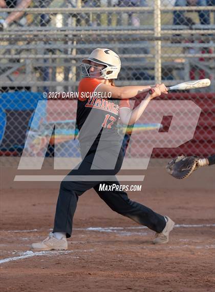 Thumbnail 2 in Hayden vs Williams (AIA 1A Quarterfinals) photogallery.