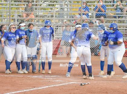 Thumbnail 1 in Hayden vs Williams (AIA 1A Quarterfinals) photogallery.