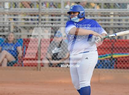 Thumbnail 3 in Hayden vs Williams (AIA 1A Quarterfinals) photogallery.
