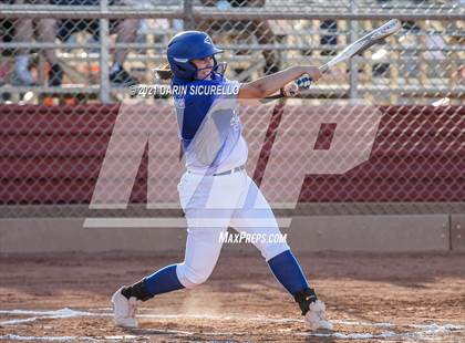 Thumbnail 2 in Hayden vs Williams (AIA 1A Quarterfinals) photogallery.