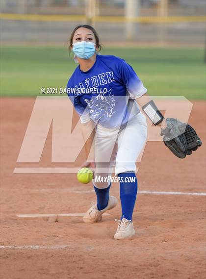 Thumbnail 3 in Hayden vs Williams (AIA 1A Quarterfinals) photogallery.