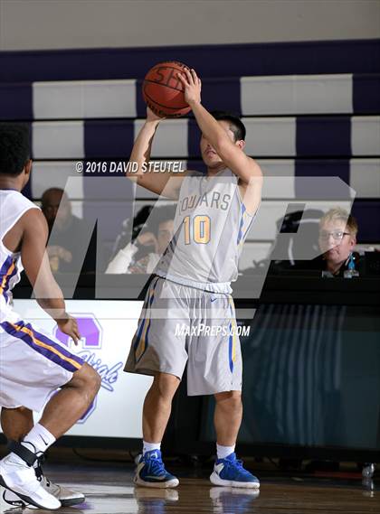 Thumbnail 1 in Newark Memorial vs. Washington (St. Hope Elite Classic) photogallery.