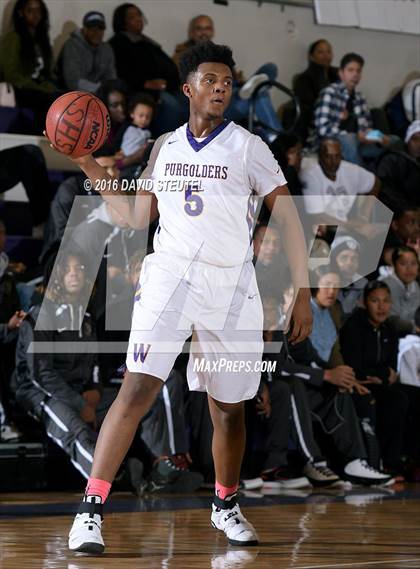 Thumbnail 2 in Newark Memorial vs. Washington (St. Hope Elite Classic) photogallery.
