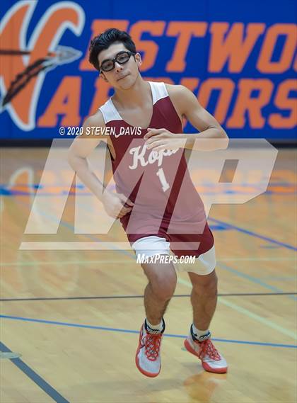 Thumbnail 2 in Kofa vs Westwood photogallery.