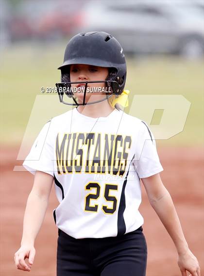 Thumbnail 1 in Isabella vs Maplesville (Chilton County Tournament) photogallery.