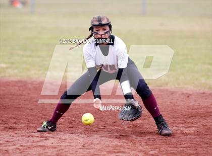 Thumbnail 1 in Isabella vs Maplesville (Chilton County Tournament) photogallery.
