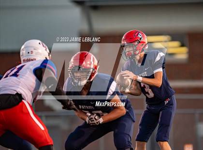 Thumbnail 1 in Gar-Field @ Patriot photogallery.