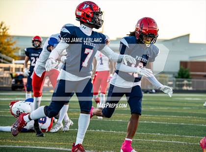 Thumbnail 3 in Gar-Field @ Patriot photogallery.