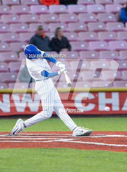 Thumbnail 1 in McNary @ South Salem photogallery.