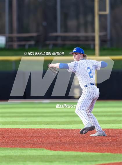 Thumbnail 1 in McNary @ South Salem photogallery.