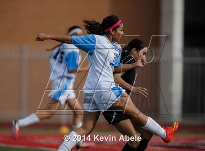 Thumbnail 2 in Vista Grande vs Fairfax (Pride in Paradise Tournament) photogallery.