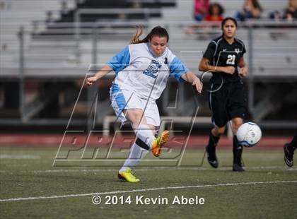 Thumbnail 2 in Vista Grande vs Fairfax (Pride in Paradise Tournament) photogallery.