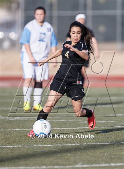 Thumbnail 2 in Vista Grande vs Fairfax (Pride in Paradise Tournament) photogallery.