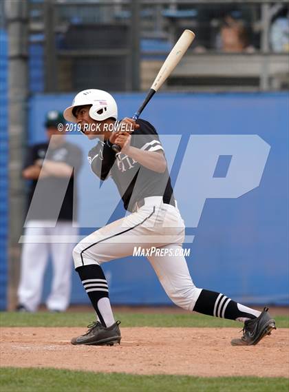 Thumbnail 3 in Rio Hondo Prep vs. Costa Mesa (CIF SS D6 Final) photogallery.