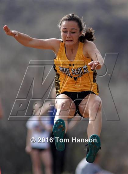 Thumbnail 2 in Longmont Invitational at Lyons photogallery.