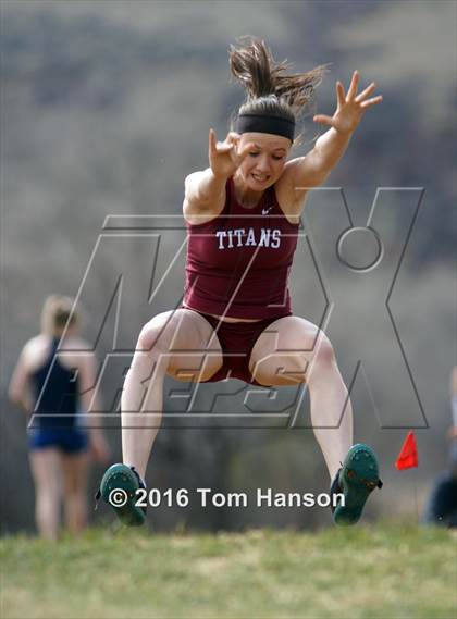 Thumbnail 2 in Longmont Invitational at Lyons photogallery.