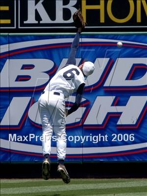 Thumbnail 1 in Quartz Hill vs. Vista Murrieta (D3 Section Final) photogallery.