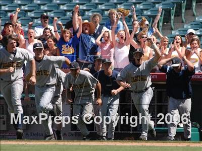 Thumbnail 1 in Quartz Hill vs. Vista Murrieta (D3 Section Final) photogallery.